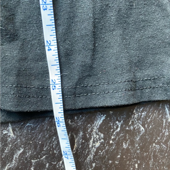 Pacific ocean shark attack t-shirt - Picture 5 of 5